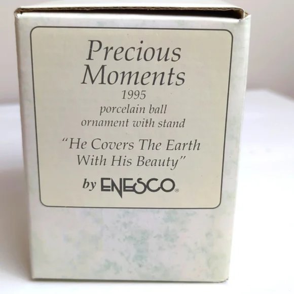 Precious Moments "He Covers the Earth with Beauty 1995" Ball Ornament with stand - Picture 4 of 4